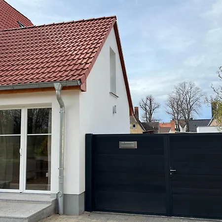 Constanze Muecheln Am Geiseltalsee Maisonette Fuer 2 Personen, Freisitz, Garage Stobnitz